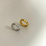 Adore Ring