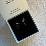Bow Studs Gold