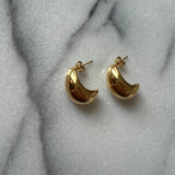 Millie Hoops Retro C-Shape Mini Hoops. Material: Titanium. zoandco jewellery ireland Dublin affordable luxury