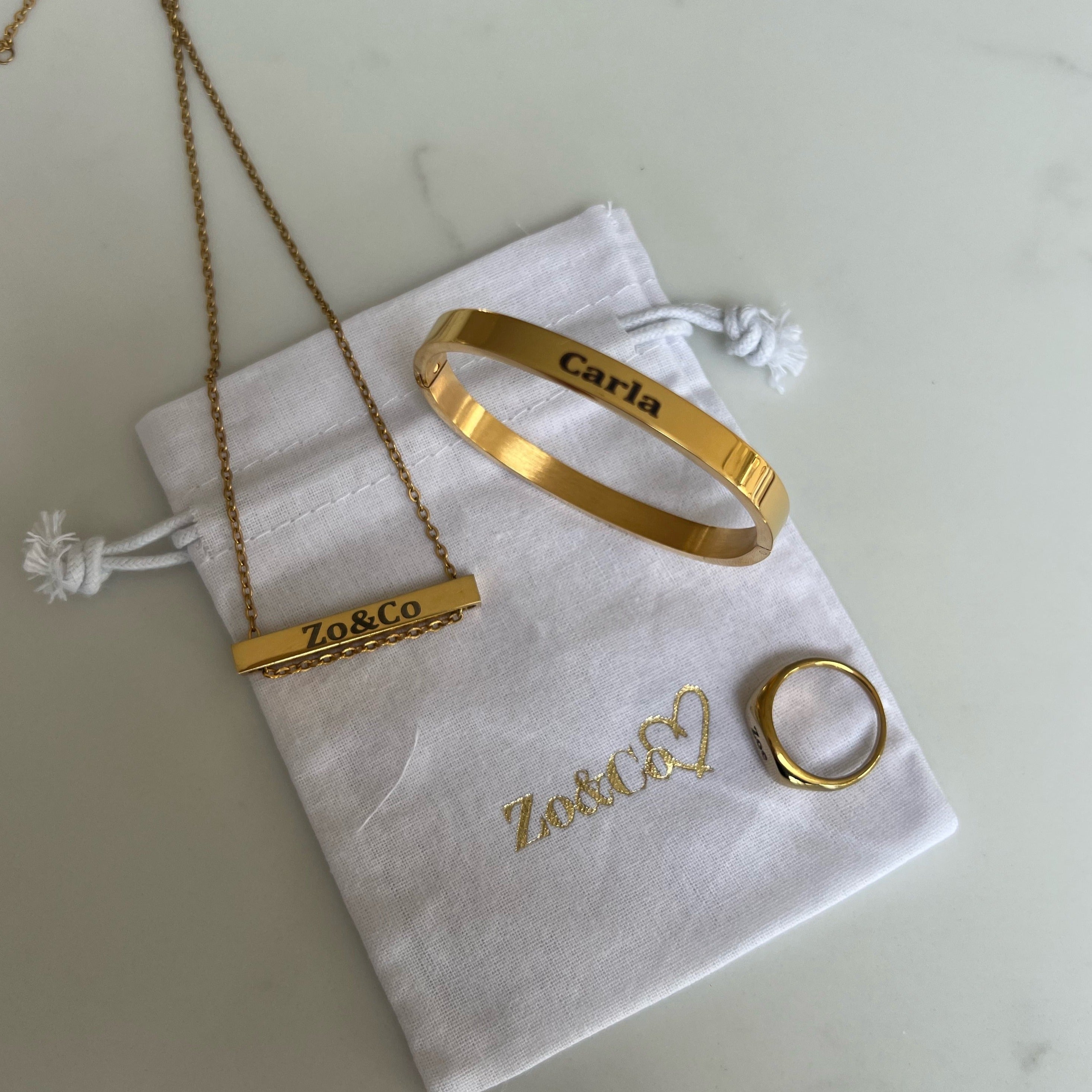 Introducing our Must have Staple piece from our Personalised Collection! All of our pieces are laser engraved- this means it will not fade over time! Available in Gold, Silver & Rose Gold. Material: Titanium.